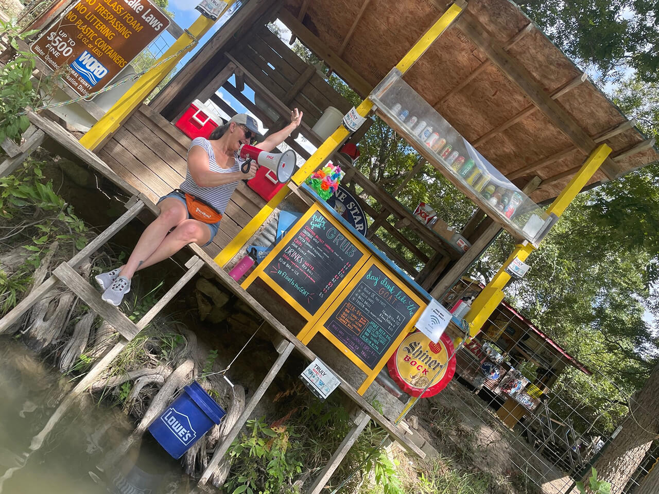 The Billy Goats NBTX only Guadalupe River Float-Up Bar